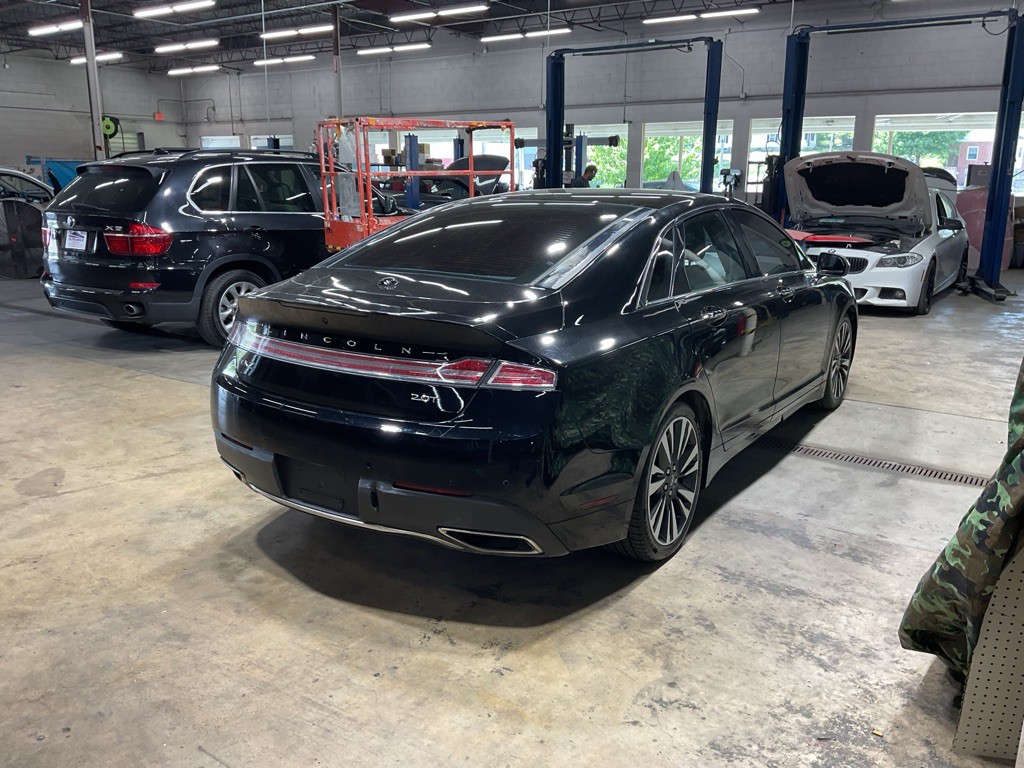 2018 Lincoln MKZ Image 16