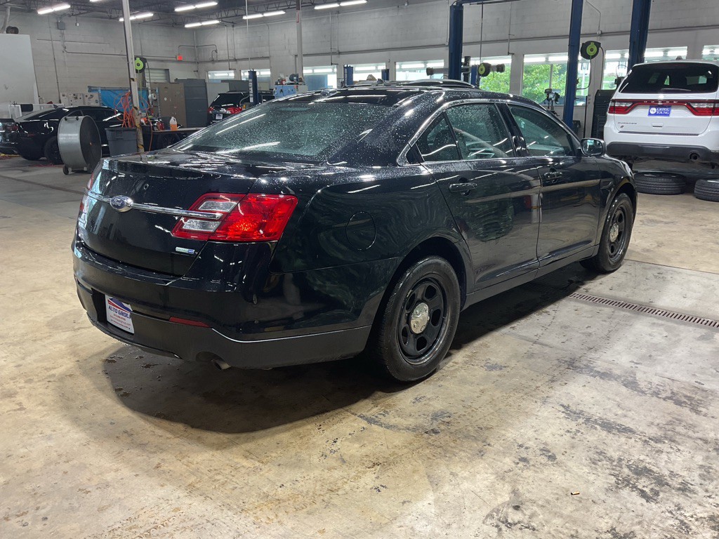 2017 Ford Taurus Image 3