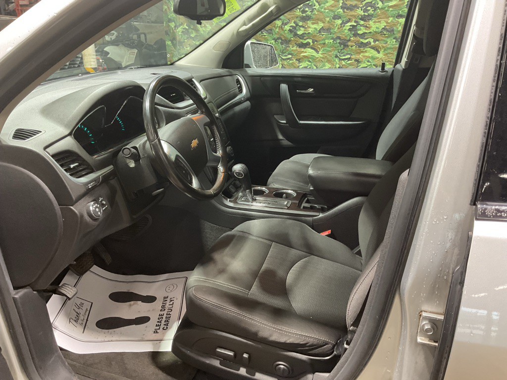 2017 Chevrolet Traverse Image 6