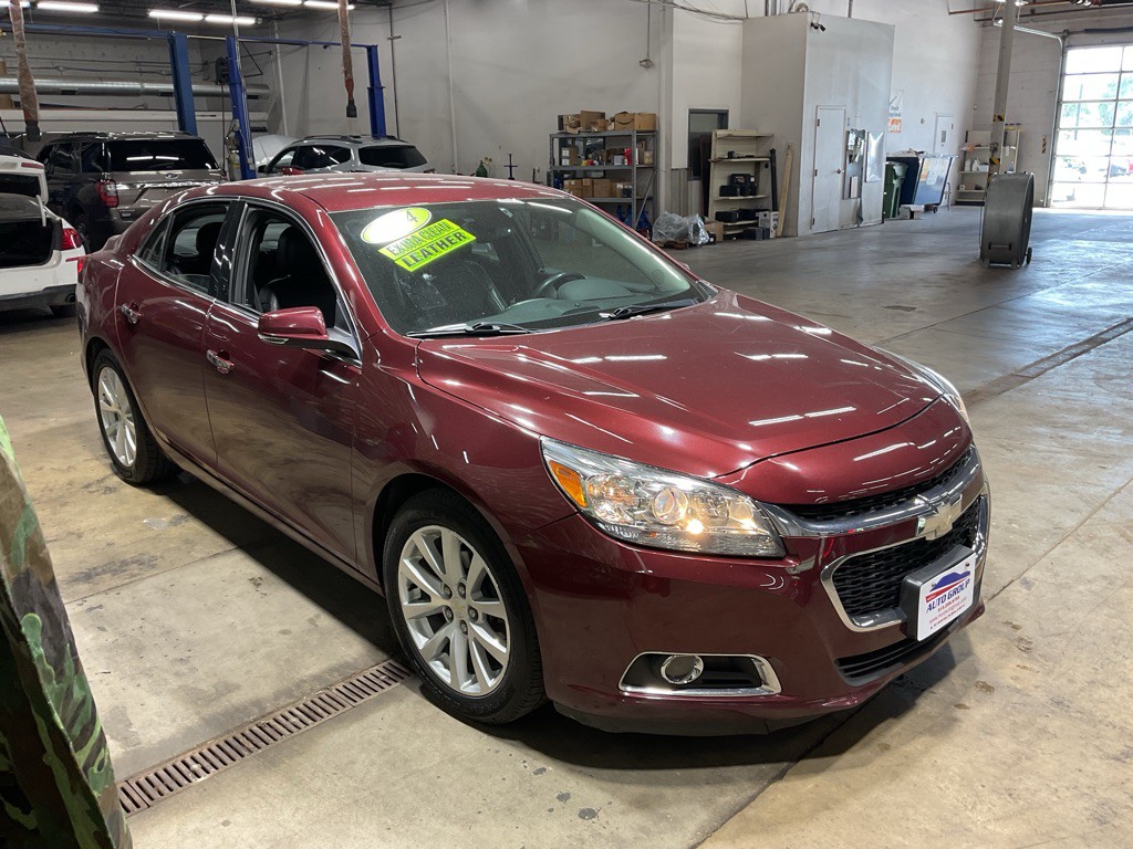 2015 Chevrolet Malibu Image 5