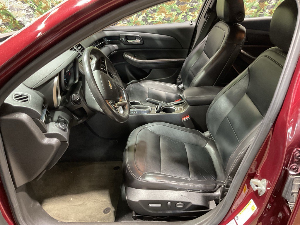 2015 Chevrolet Malibu Image 7