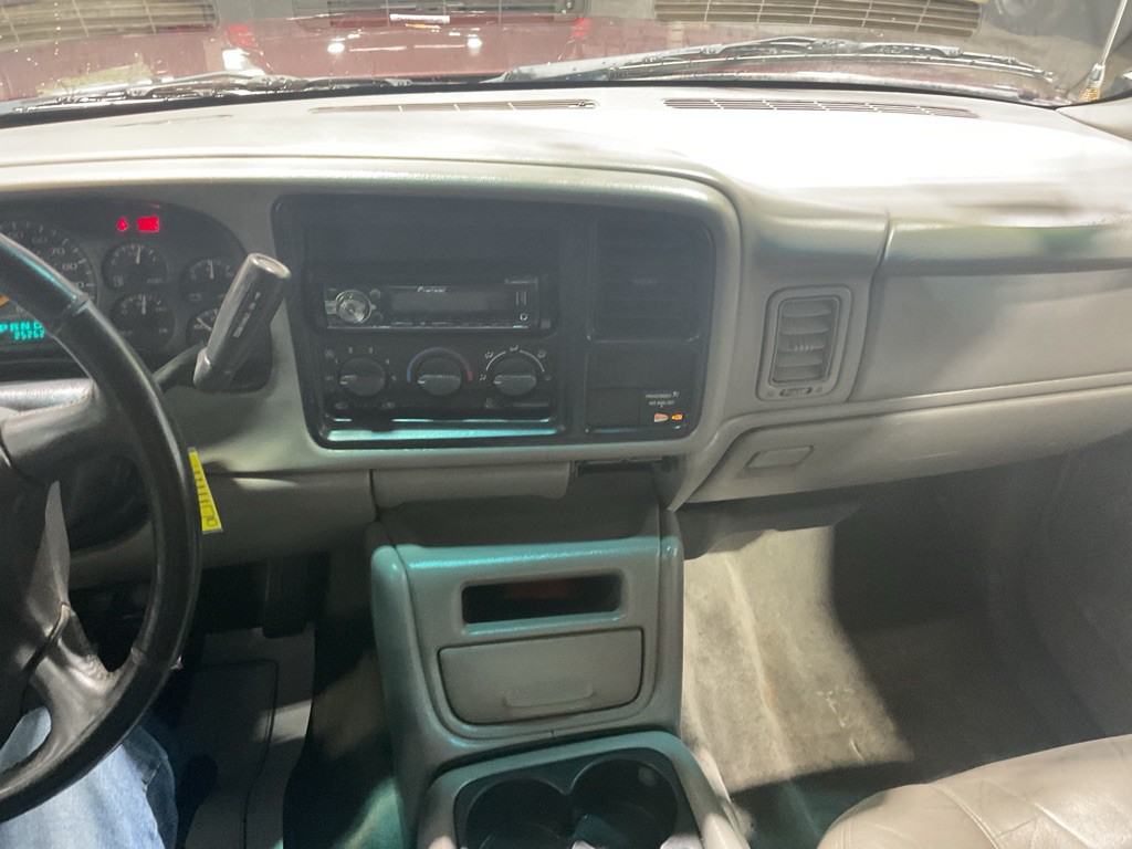 2000 Chevrolet Silverado 1500 Image 9