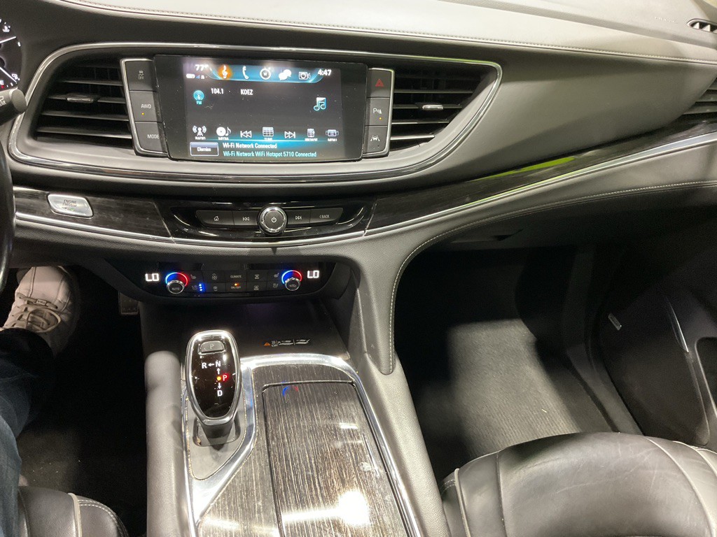 2019 Buick Enclave Image 12