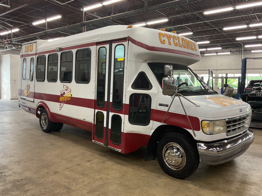 1994 Ford Econoline Image 1