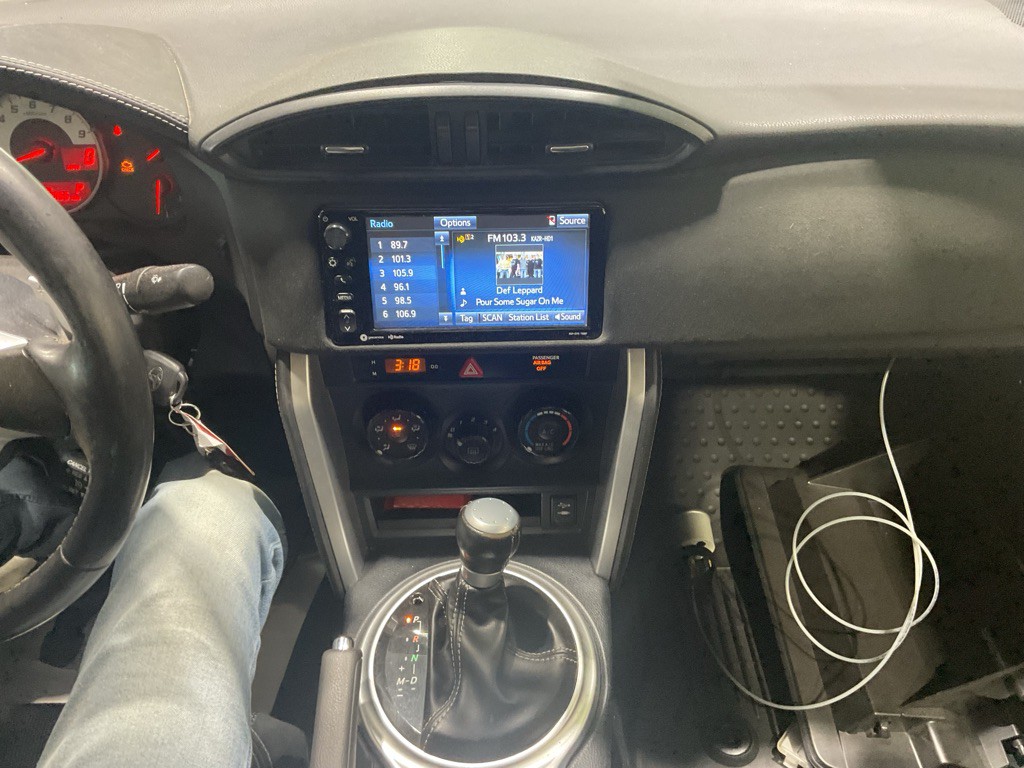 2017 Toyota 86 Image 9