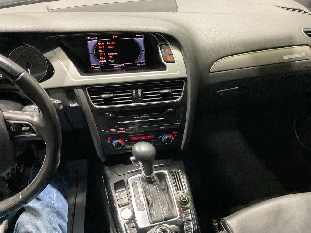 2012 Audi S4 Image 8