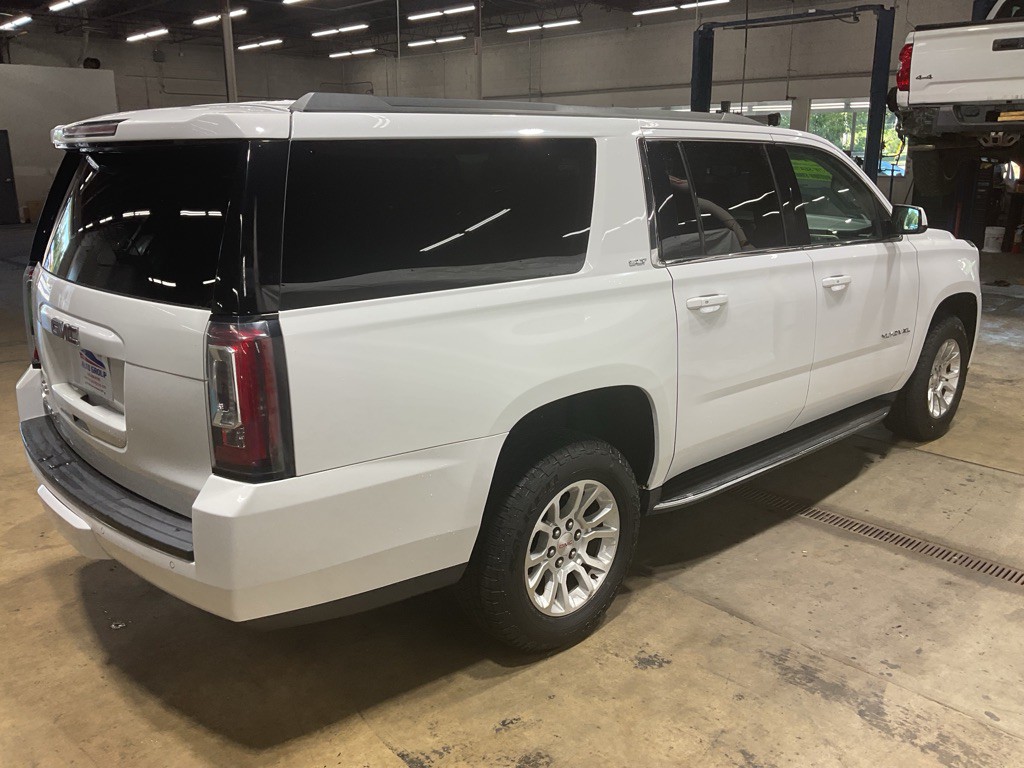 2017 GMC Yukon Image 4