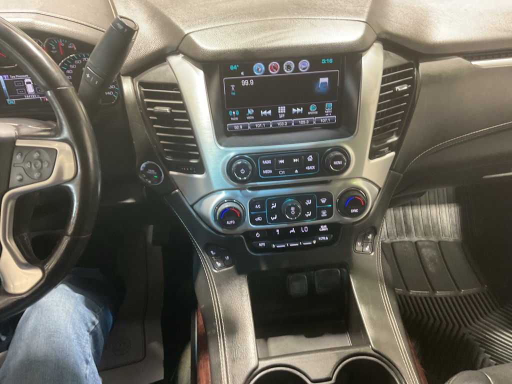 2017 GMC Yukon Image 10