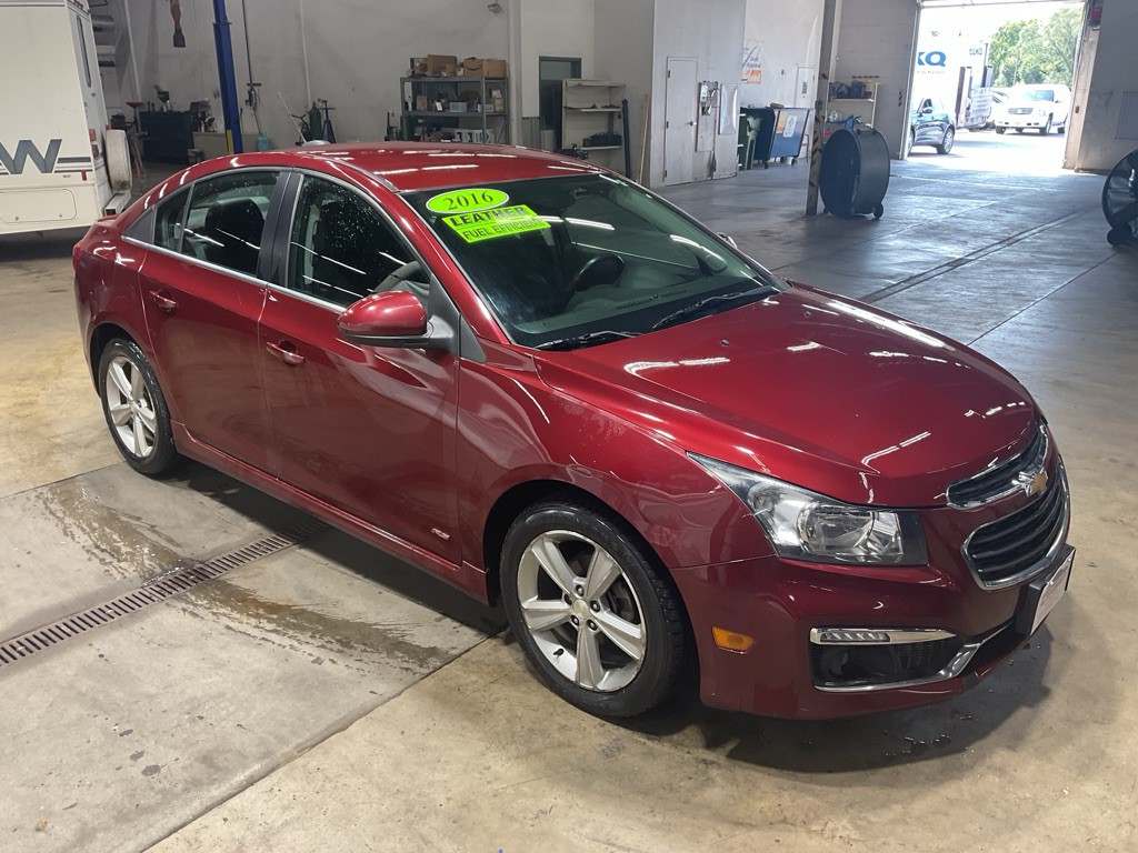 2016 Chevrolet Cruze Image 1