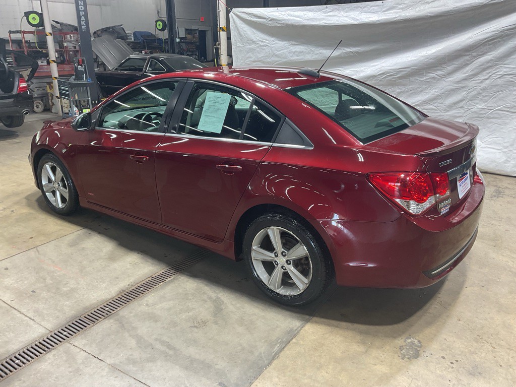2016 Chevrolet Cruze Image 3