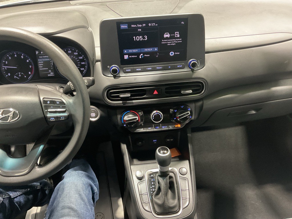 2023 Hyundai Kona Image 9