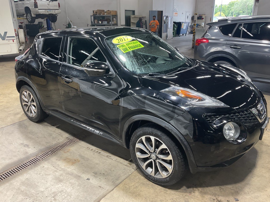 2017 Nissan Juke Image 2