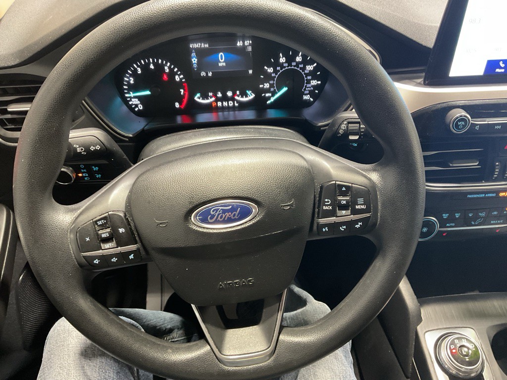 2020 Ford Escape Image 8