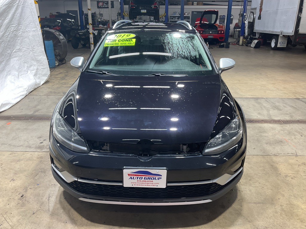 2019 Volkswagen Golf Image 5