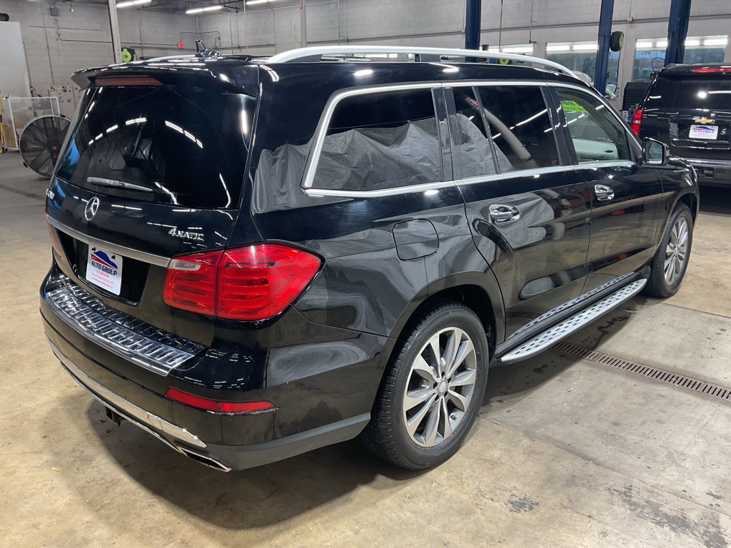 2015 Mercedes-Benz GL-Class Image 3