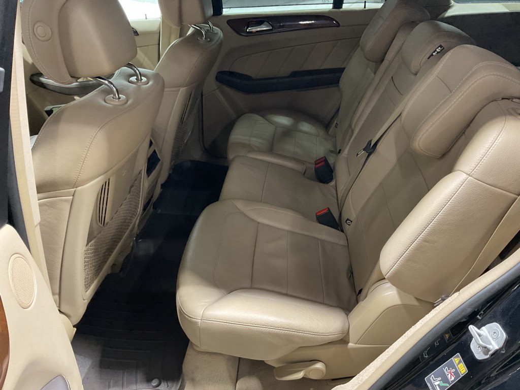 2015 Mercedes-Benz GL-Class Image 7