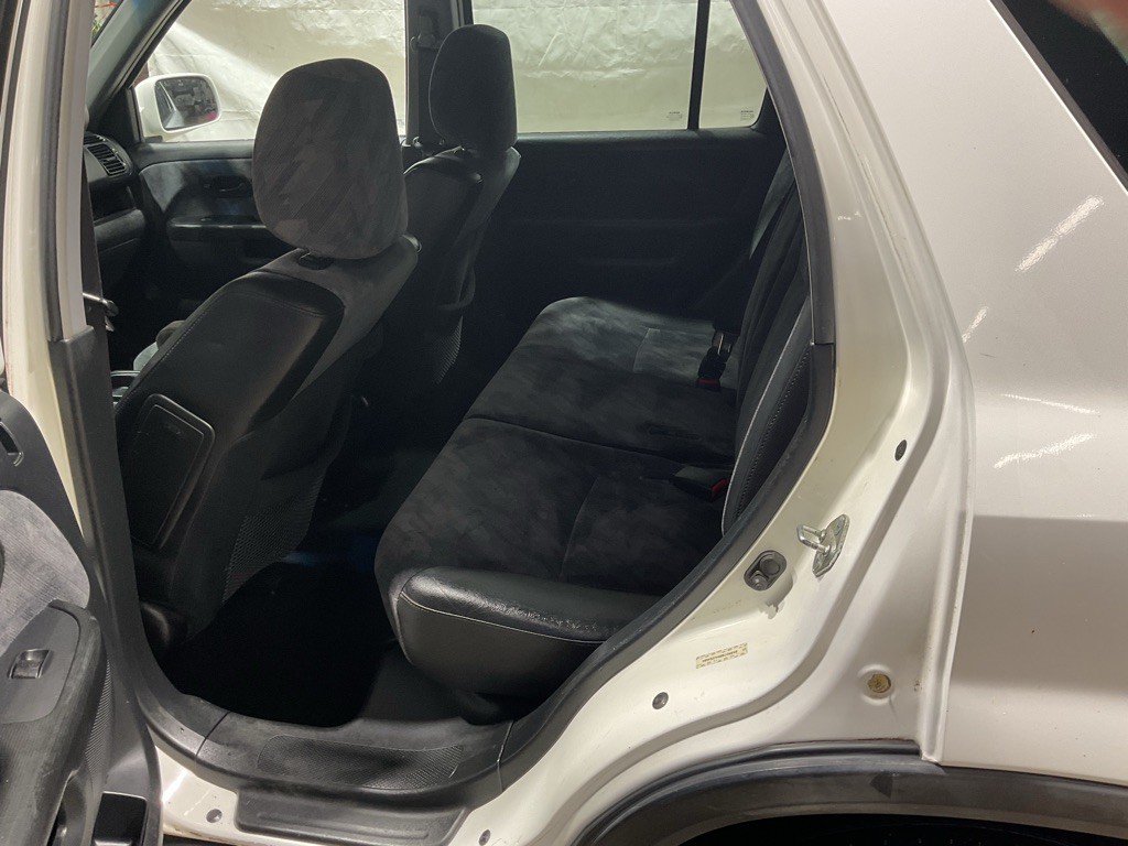 2004 Honda CR-V Image 7