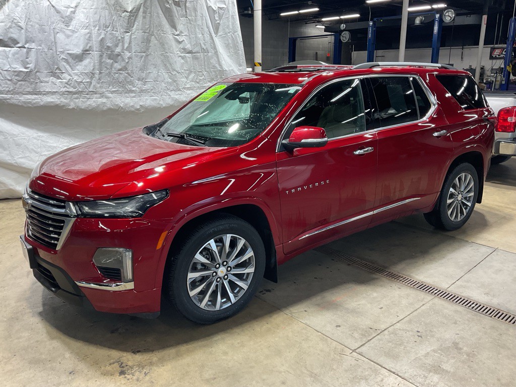 2023 Chevrolet Traverse Image 1