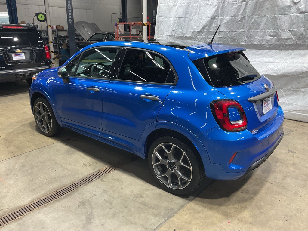 2021 FIAT 500 Image 2