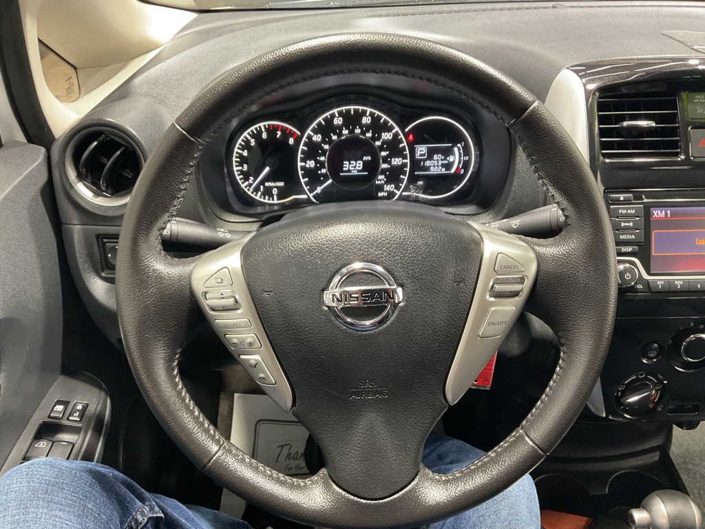 2016 Nissan Versa Image 8