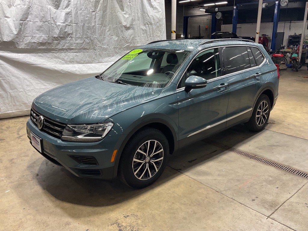 2020 Volkswagen Tiguan Image 1