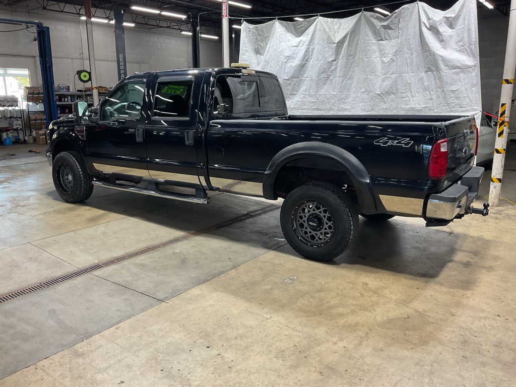2008 Ford F-350 Image 2