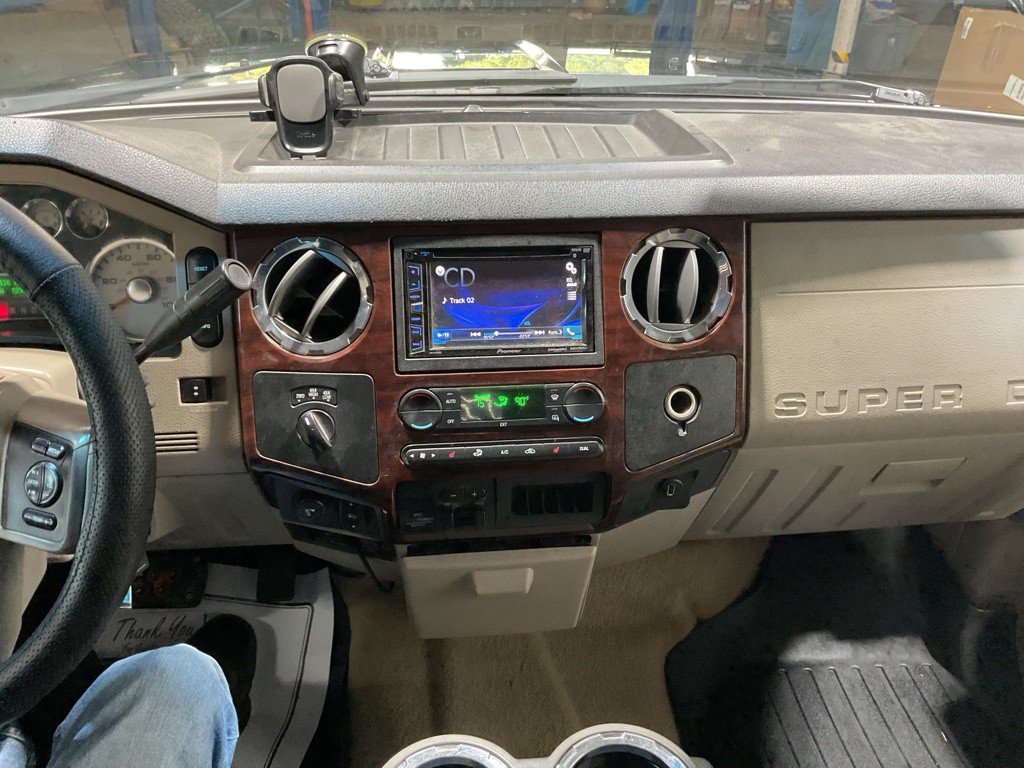 2008 Ford F-350 Image 9