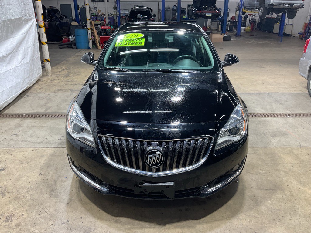 2016 Buick Regal Image 5