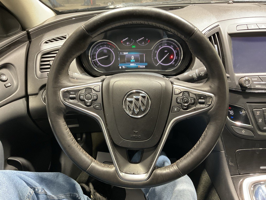 2016 Buick Regal Image 8