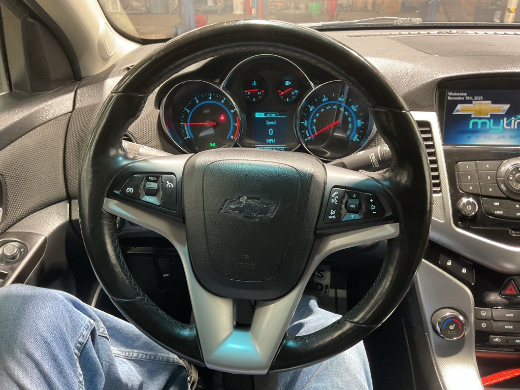 2014 Chevrolet Cruze Image 10