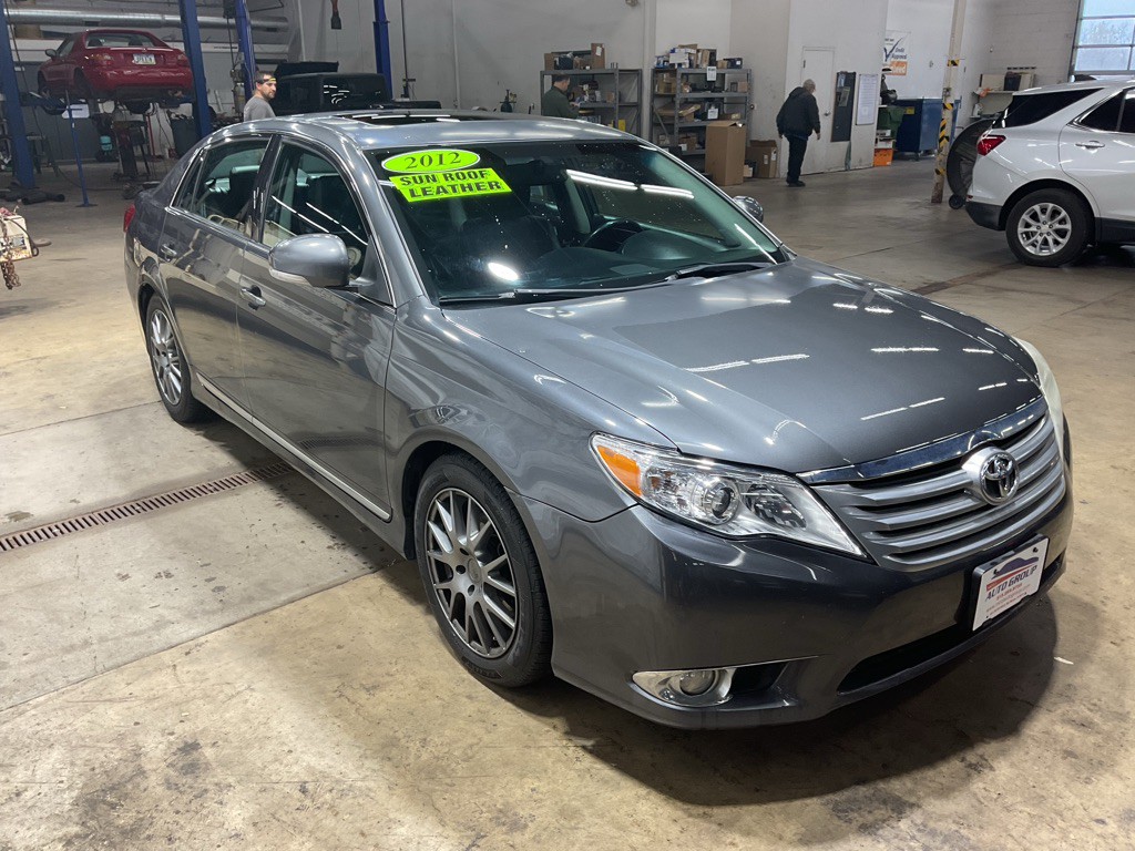 2012 Toyota Avalon Image 4