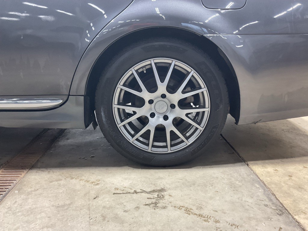 2012 Toyota Avalon Image 12