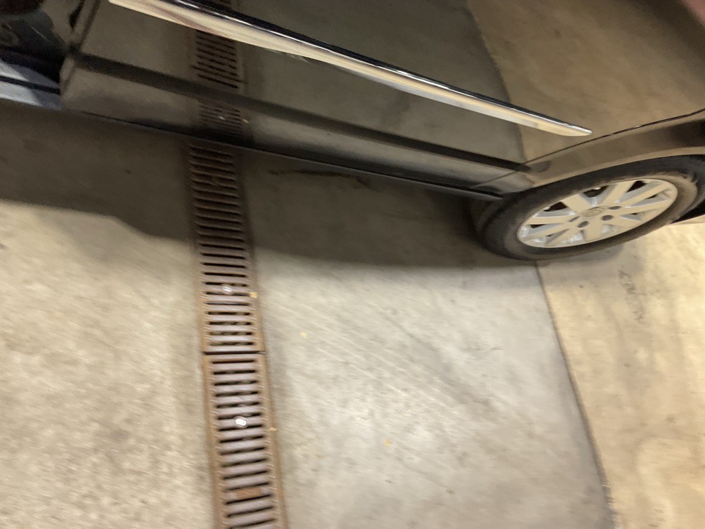 2016 Chrysler Town & Country Image 7