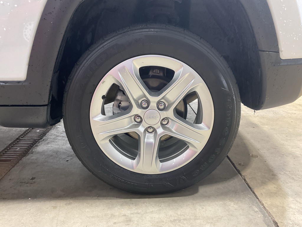 2023 Jeep Compass Image 12