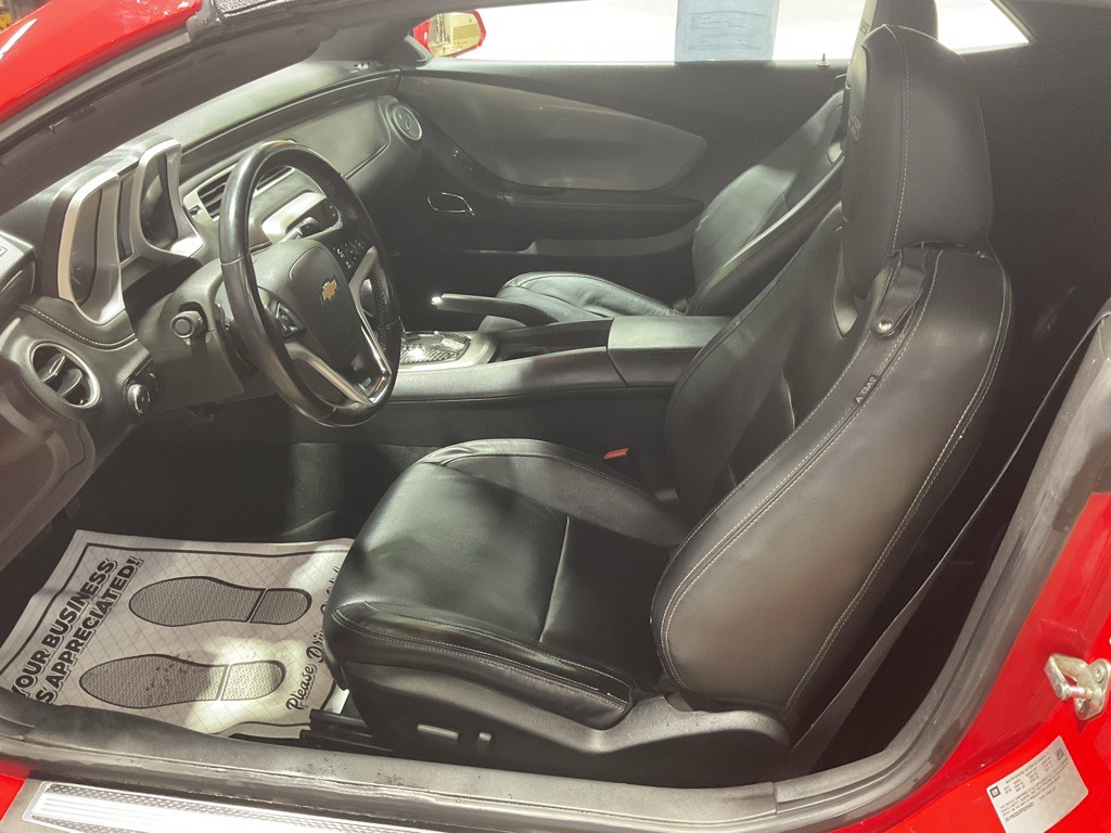 2015 Chevrolet Camaro Image 8