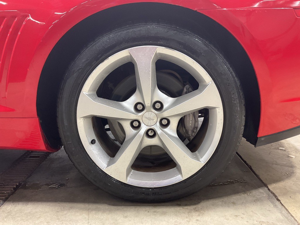 2015 Chevrolet Camaro Image 12