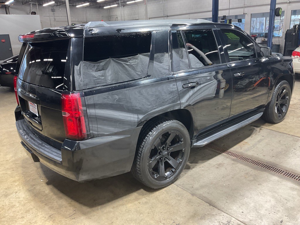 2016 Chevrolet Tahoe Image 3