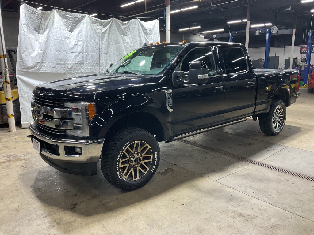 2019 Ford F-250 Image 1
