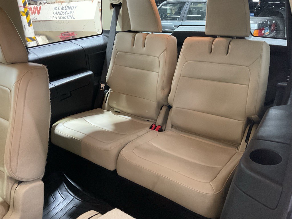 2013 Ford Flex Image 9