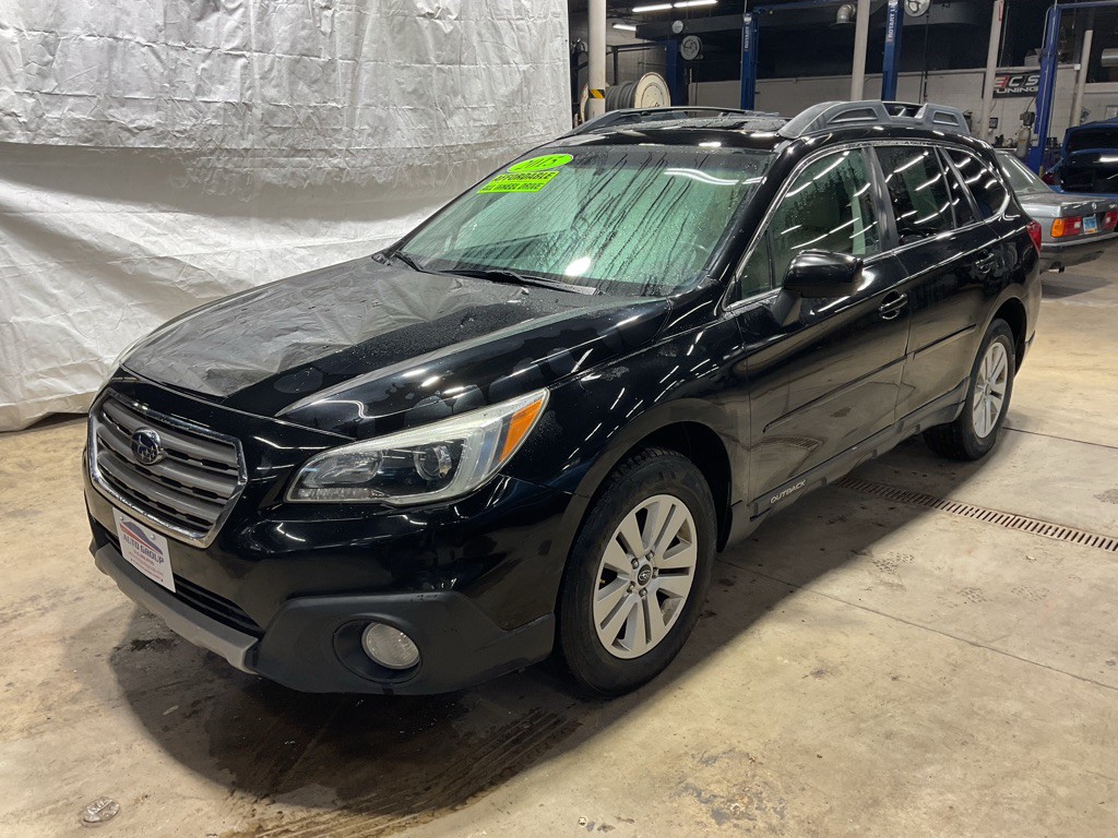 2015 Subaru Outback Image 1
