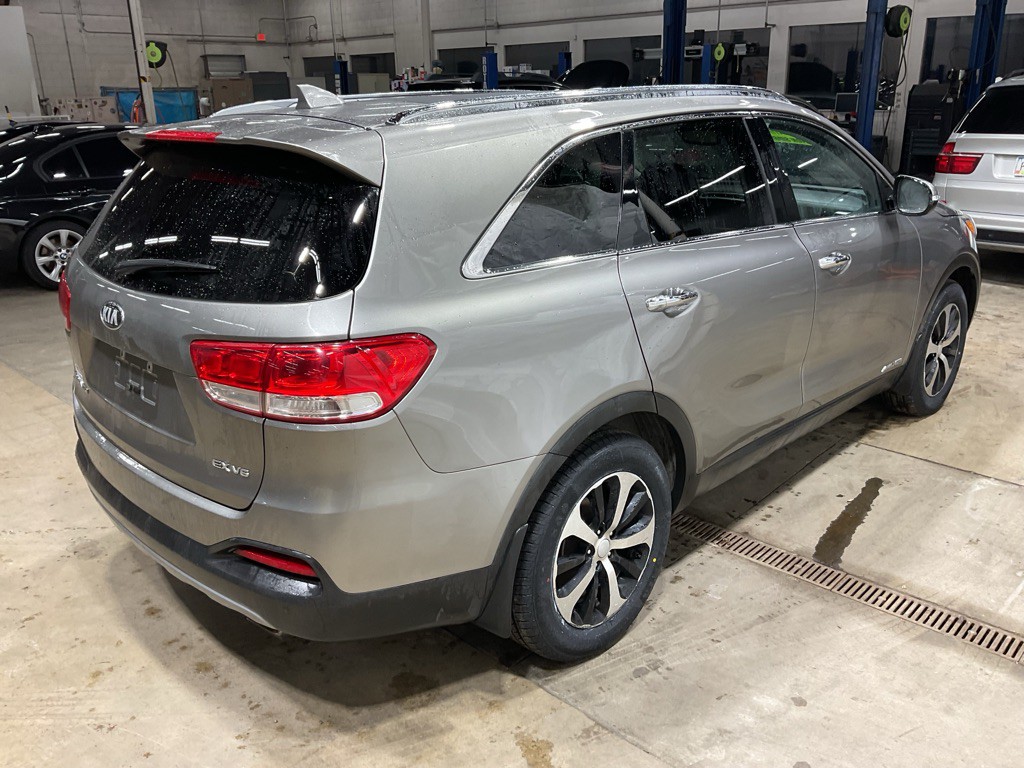 2018 Kia Sorento Image 3