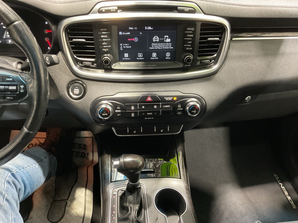2018 Kia Sorento Image 11