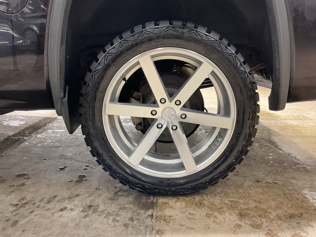 2015 GMC Sierra Image 12