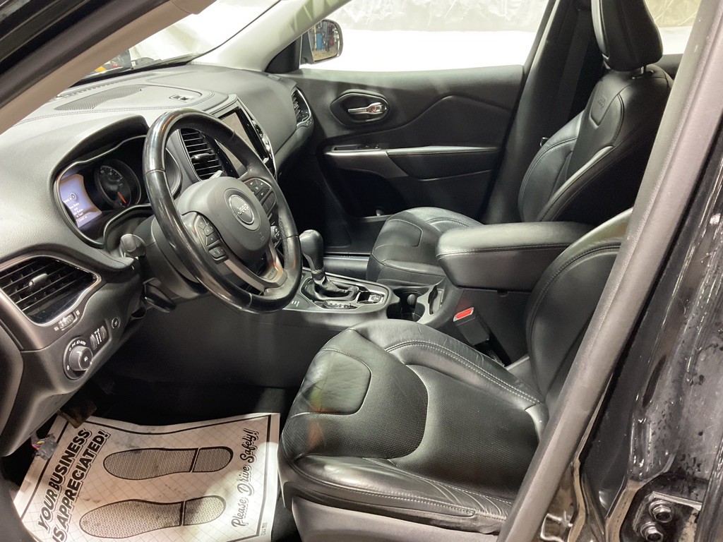 2019 Jeep Cherokee Image 7