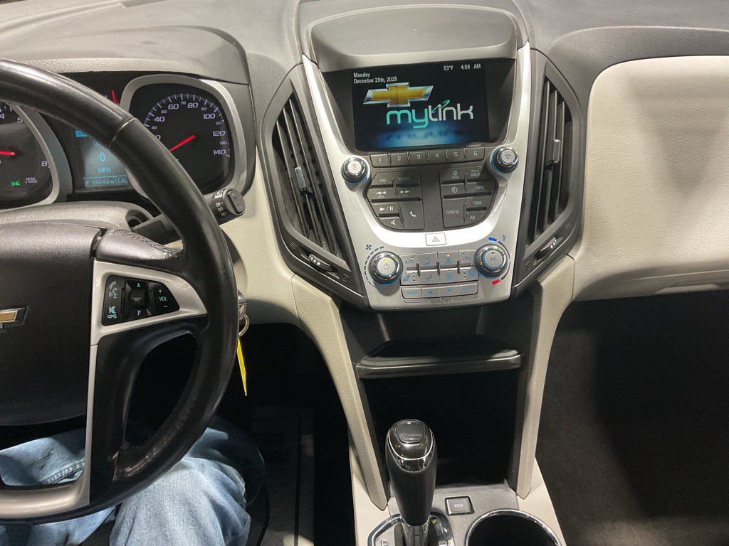 2016 Chevrolet Equinox Image 12