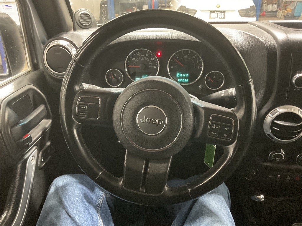 2014 Jeep Wrangler Unlimited Image 9