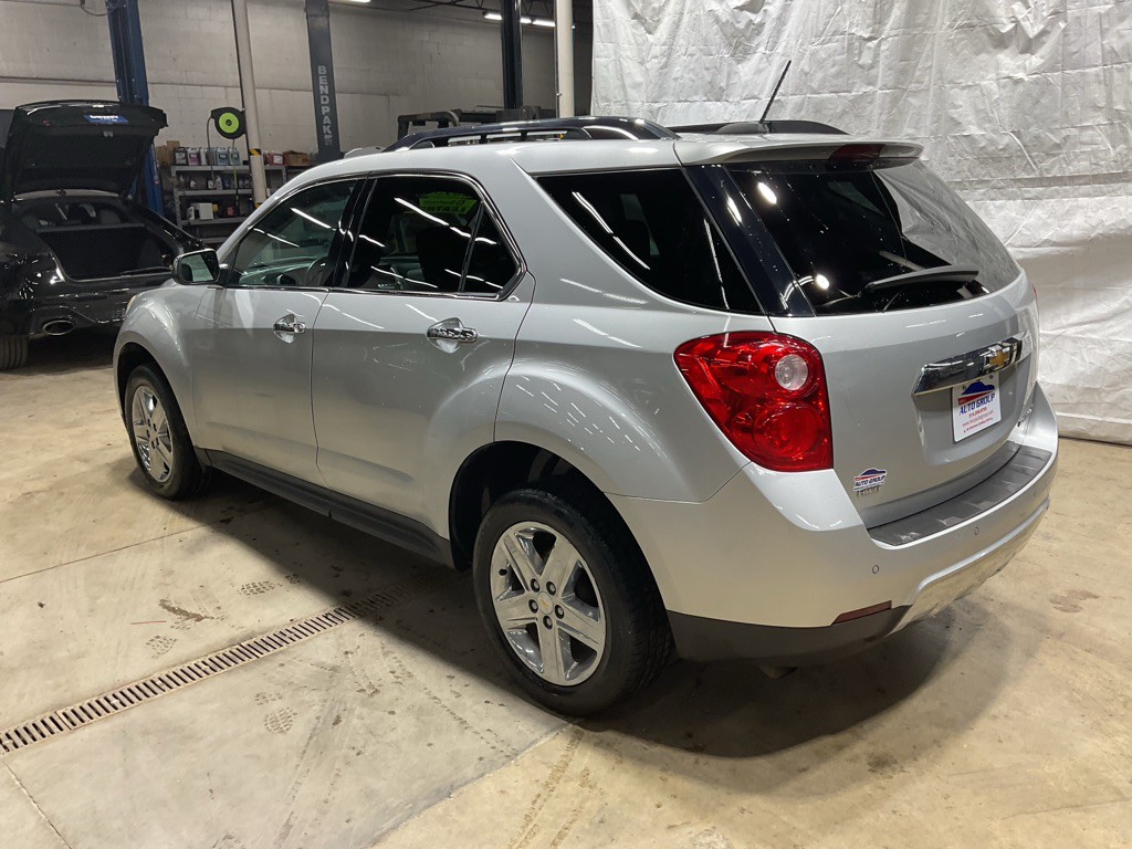 2015 Chevrolet Equinox Image 2
