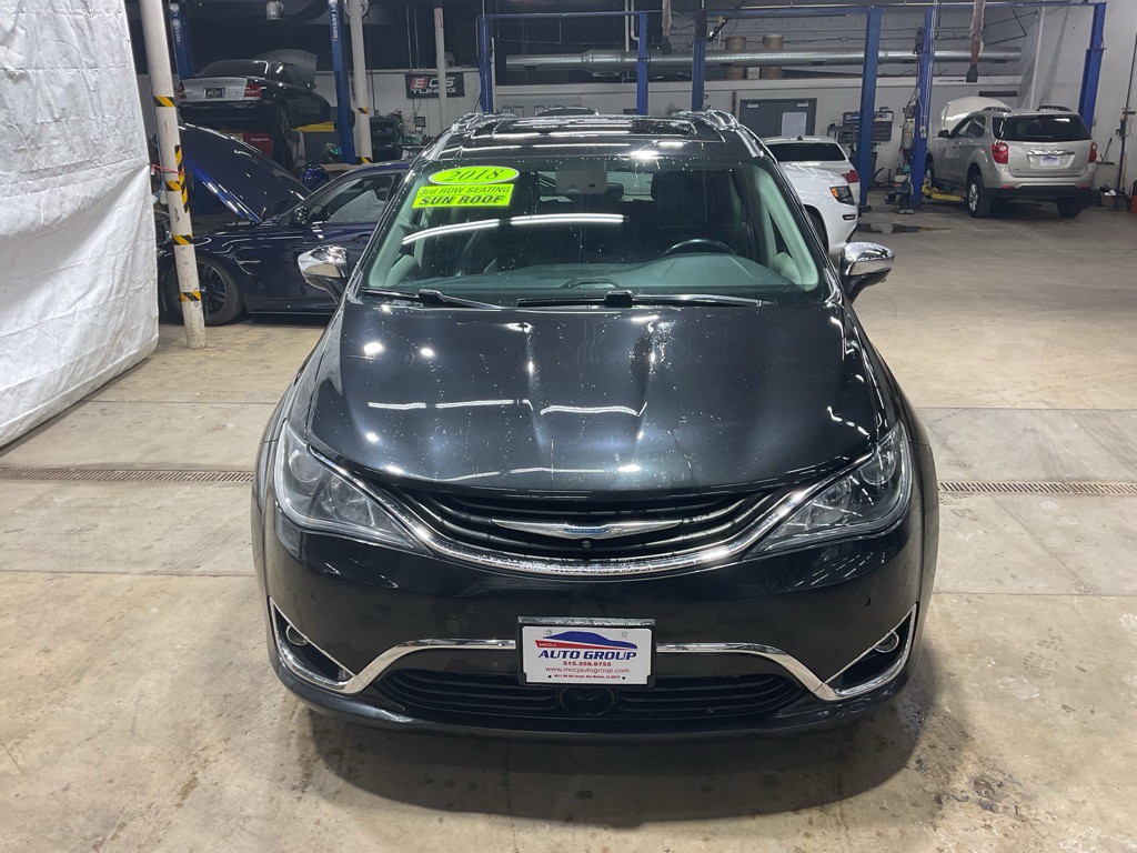 2018 Chrysler Pacifica Image 5