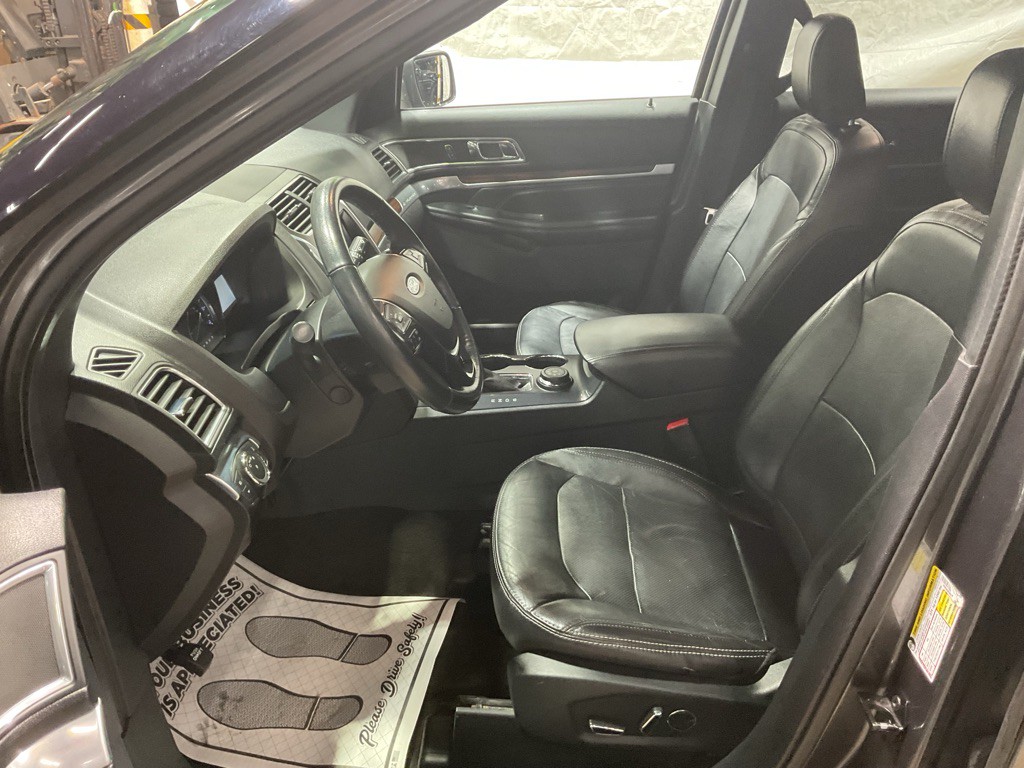 2018 Ford Explorer Image 8
