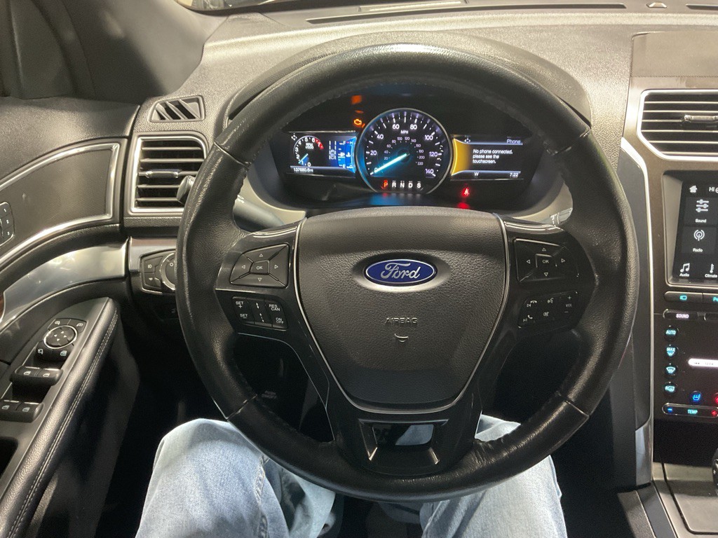 2018 Ford Explorer Image 12